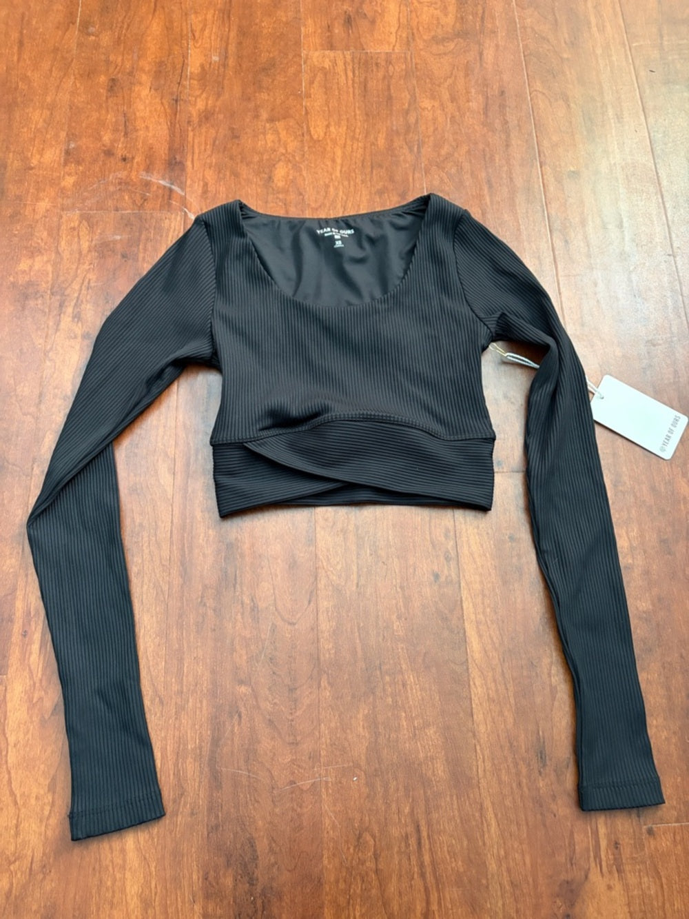 NWT Year Of Ours Women’s Wilfred Black Ribbed Long Sleeve Crop Top Size XS