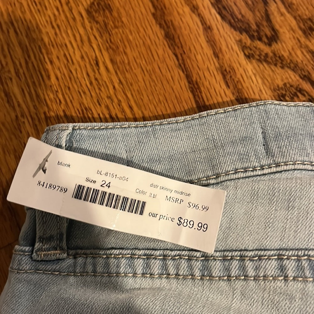 NWT Blank NYC Woman’s The Bond Mid Rise Skinny Jeans Size 24