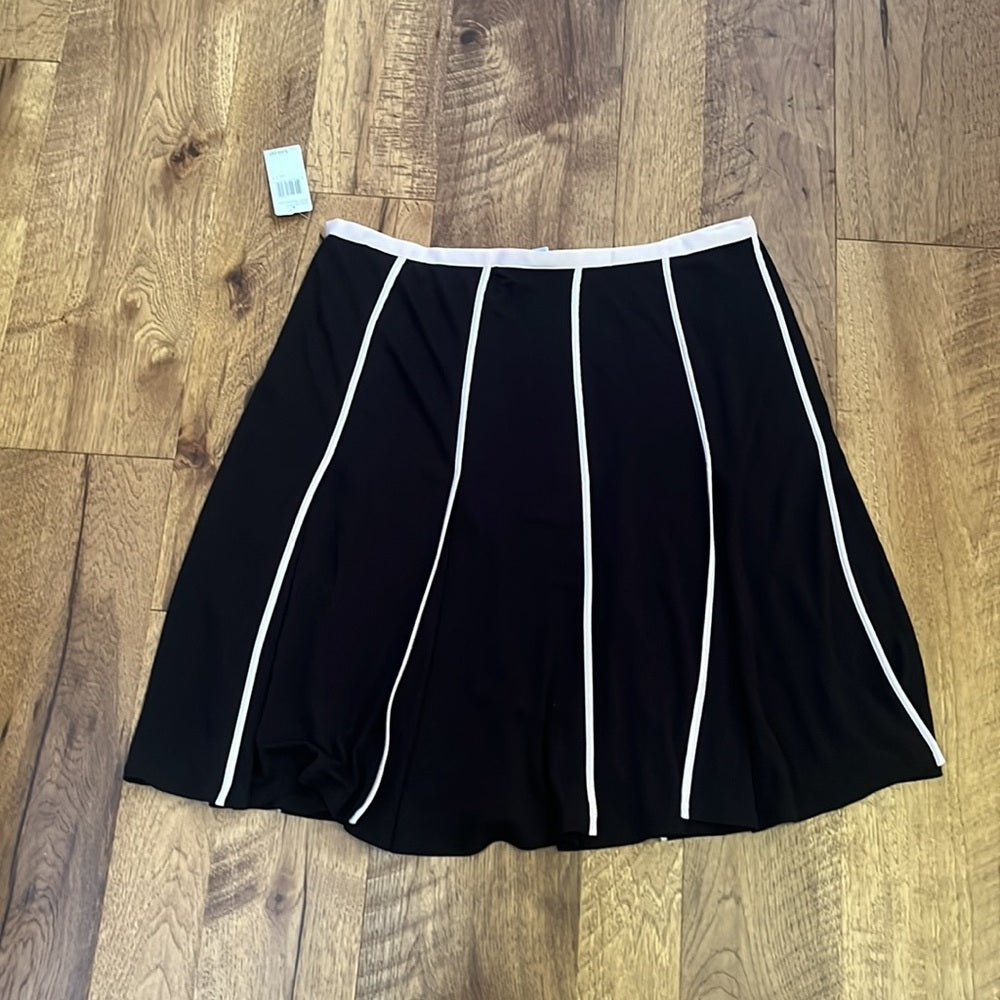 NWT DKNY Woman’s Skirt Size 14