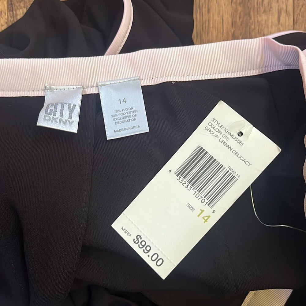 NWT DKNY Woman’s Skirt Size 14