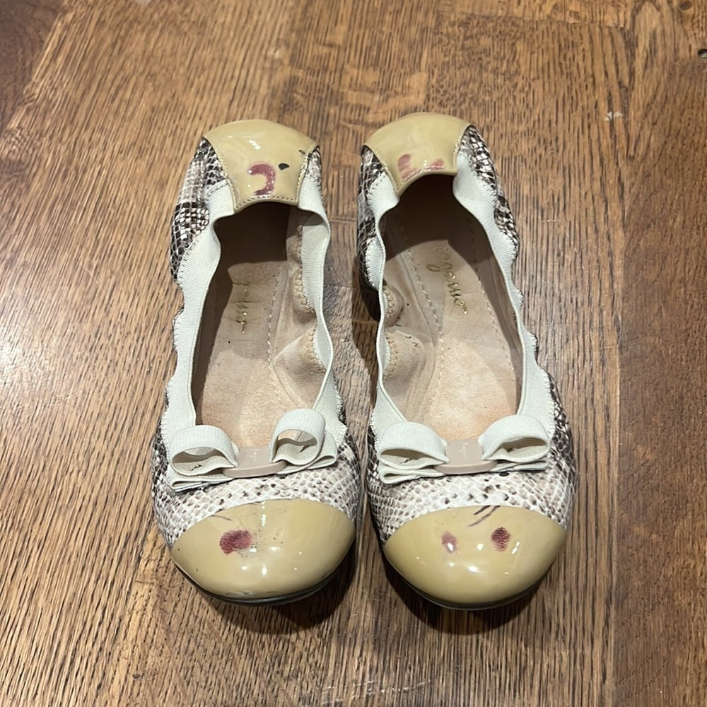 Women’s Salvatore Ferragamo Snake Skin Print Flats Size 5