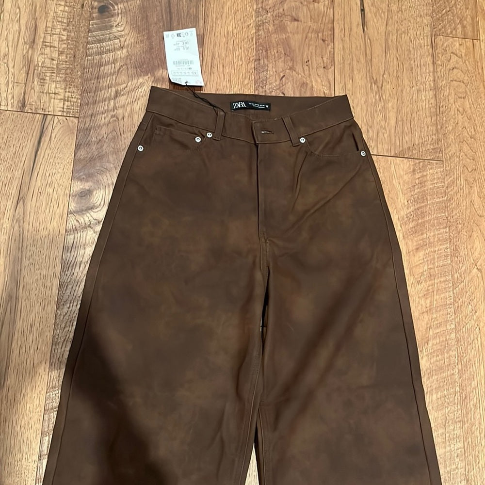 NWT Zara Woman’s Brown Wide Leg Jeans Size XS