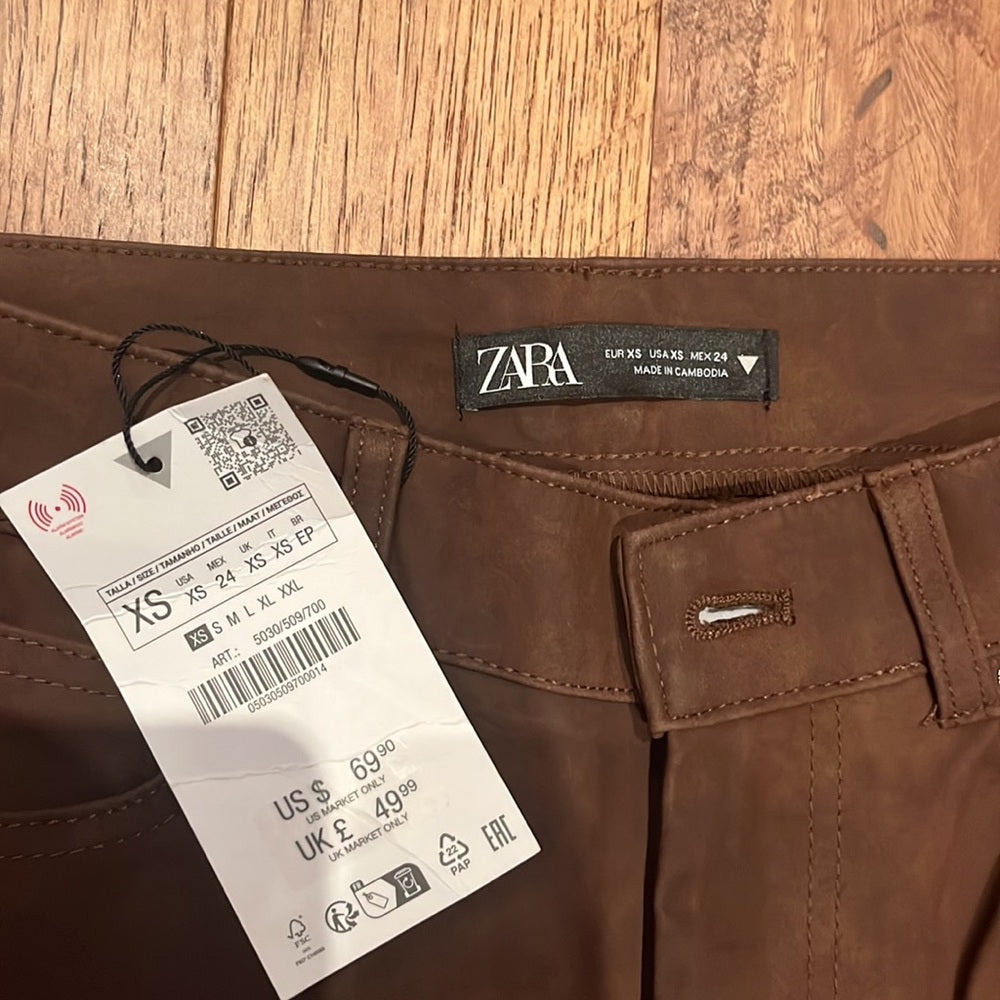 NWT Zara Woman’s Brown Wide Leg Jeans Size XS