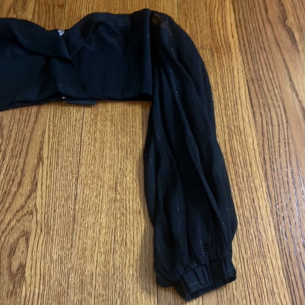 NWT NBD Woman’s Black Long Sleeve Sparkle Top Size S