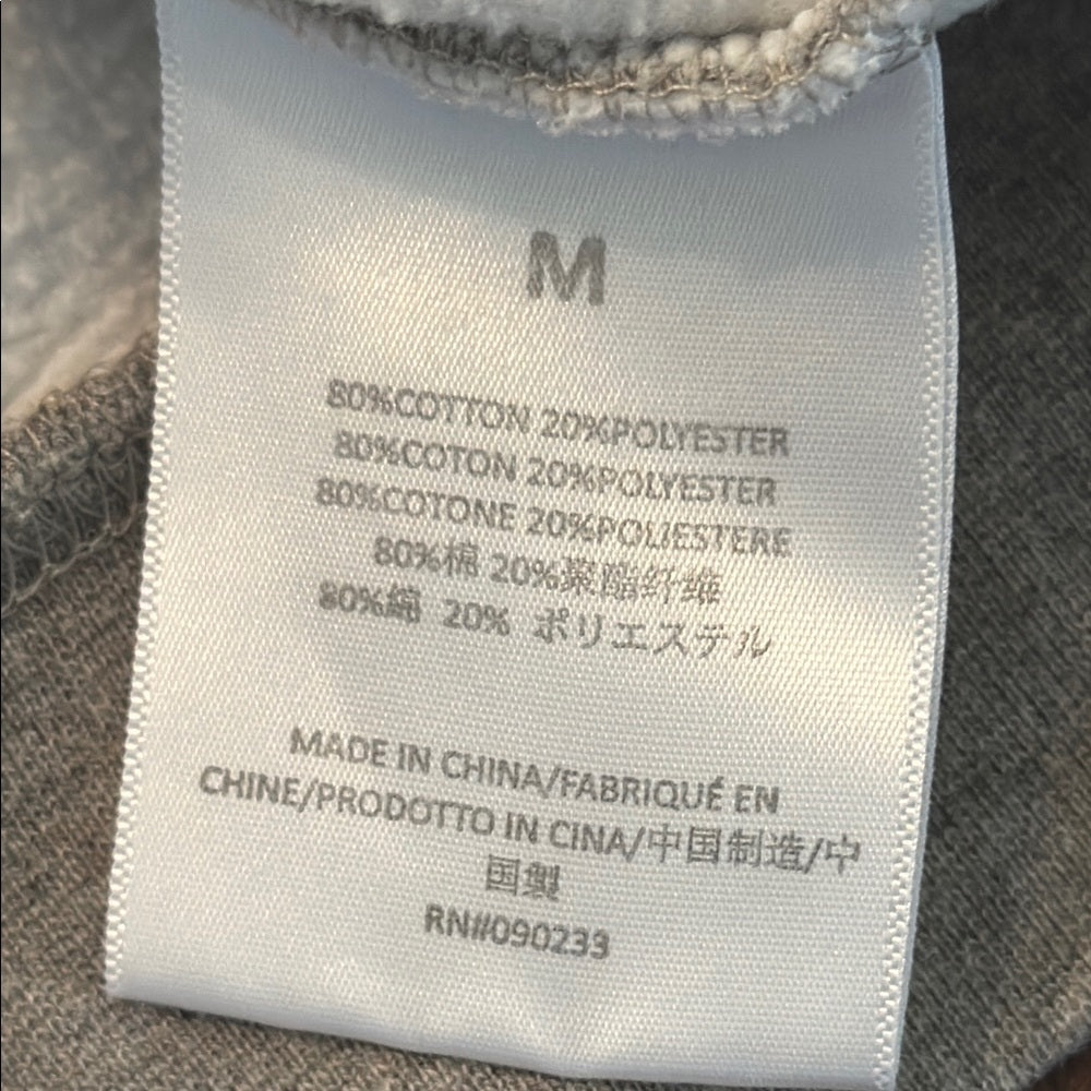 Essentials 1977 Gray Hoodie Sweater Men’s Medium