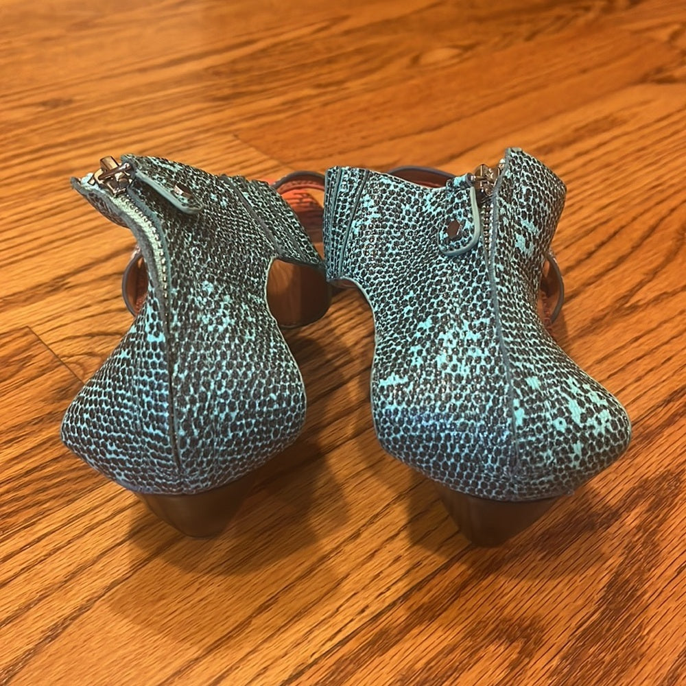 Rebecca Minkoff Woman’s Printed Heels Size 9M