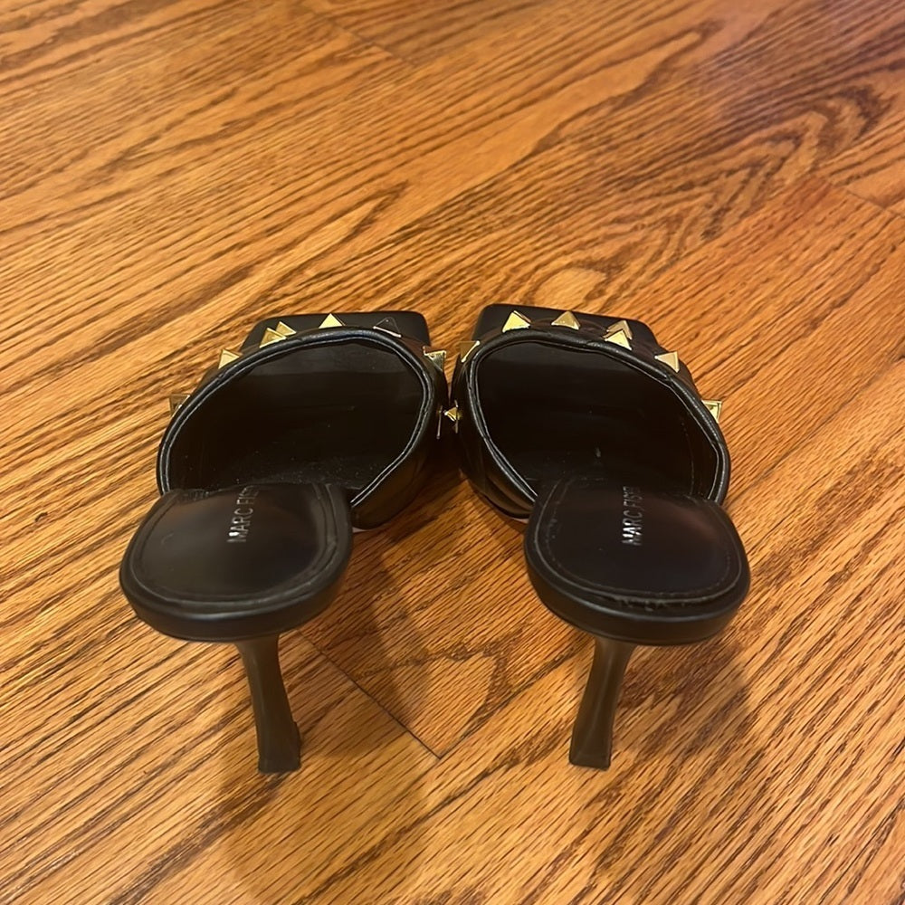 Marc Fisher Woman’s Black Slip On Heels Size 8