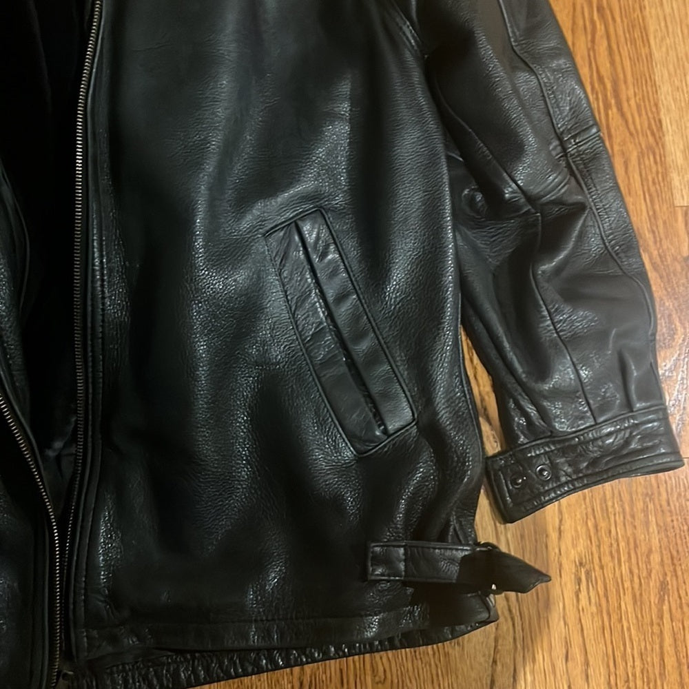 Winco Men’s Black Leather Jacket Size Large