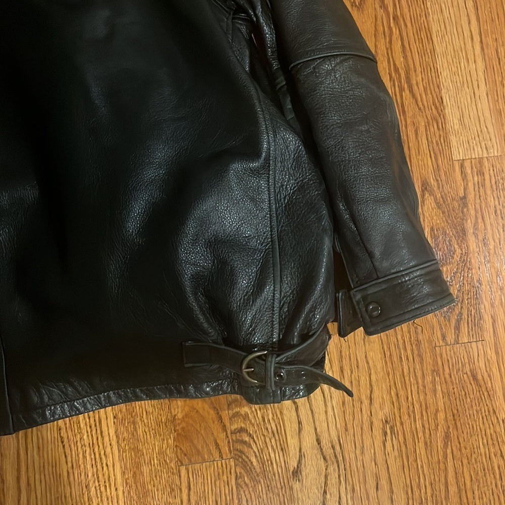 Winco Men’s Black Leather Jacket Size Large