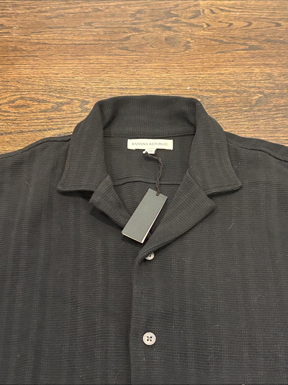 NWT Banana Republic Men’s Black Short-Sleeve Button-Down Shirt Size Small