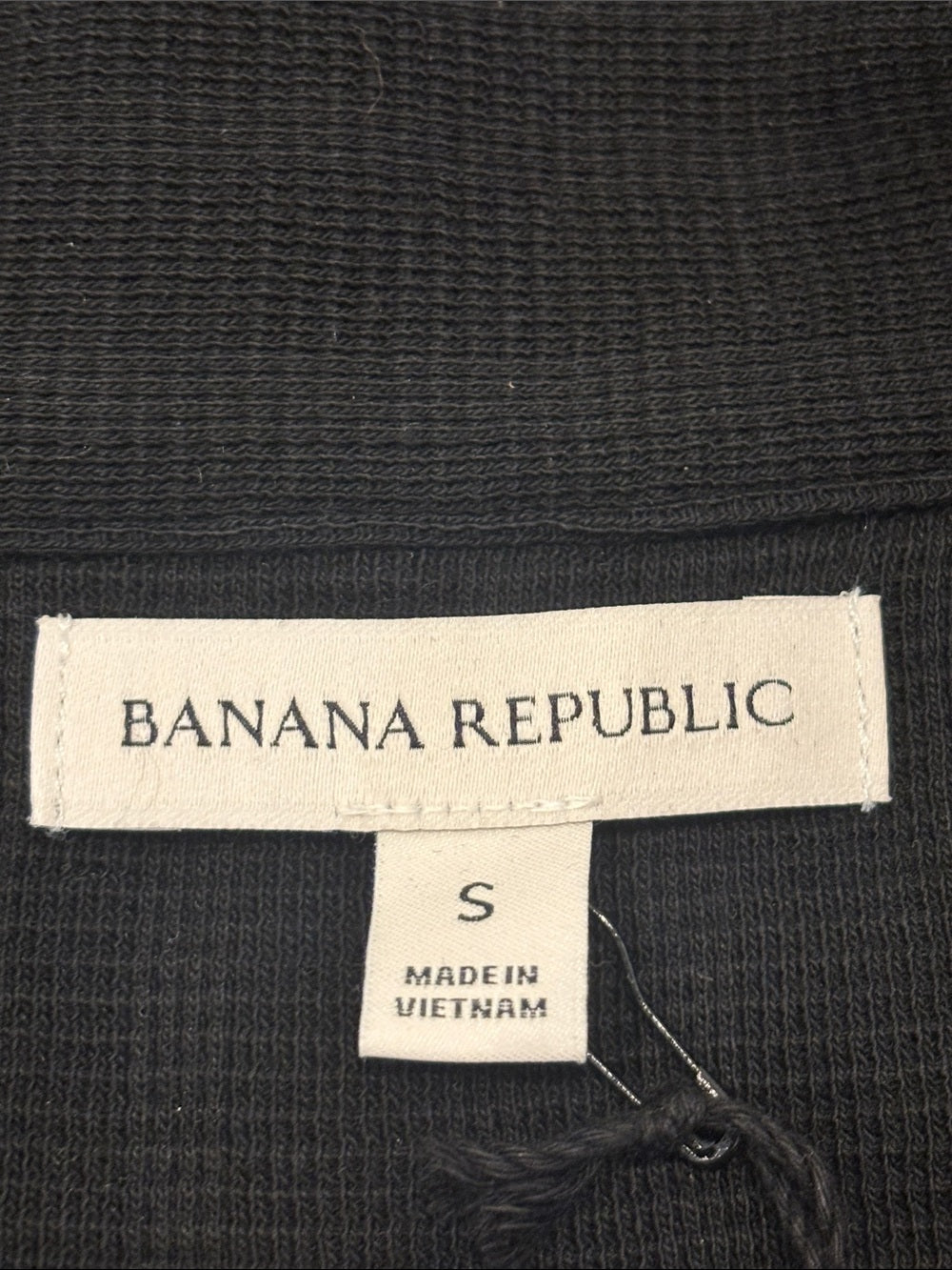NWT Banana Republic Men’s Black Short-Sleeve Button-Down Shirt Size Small