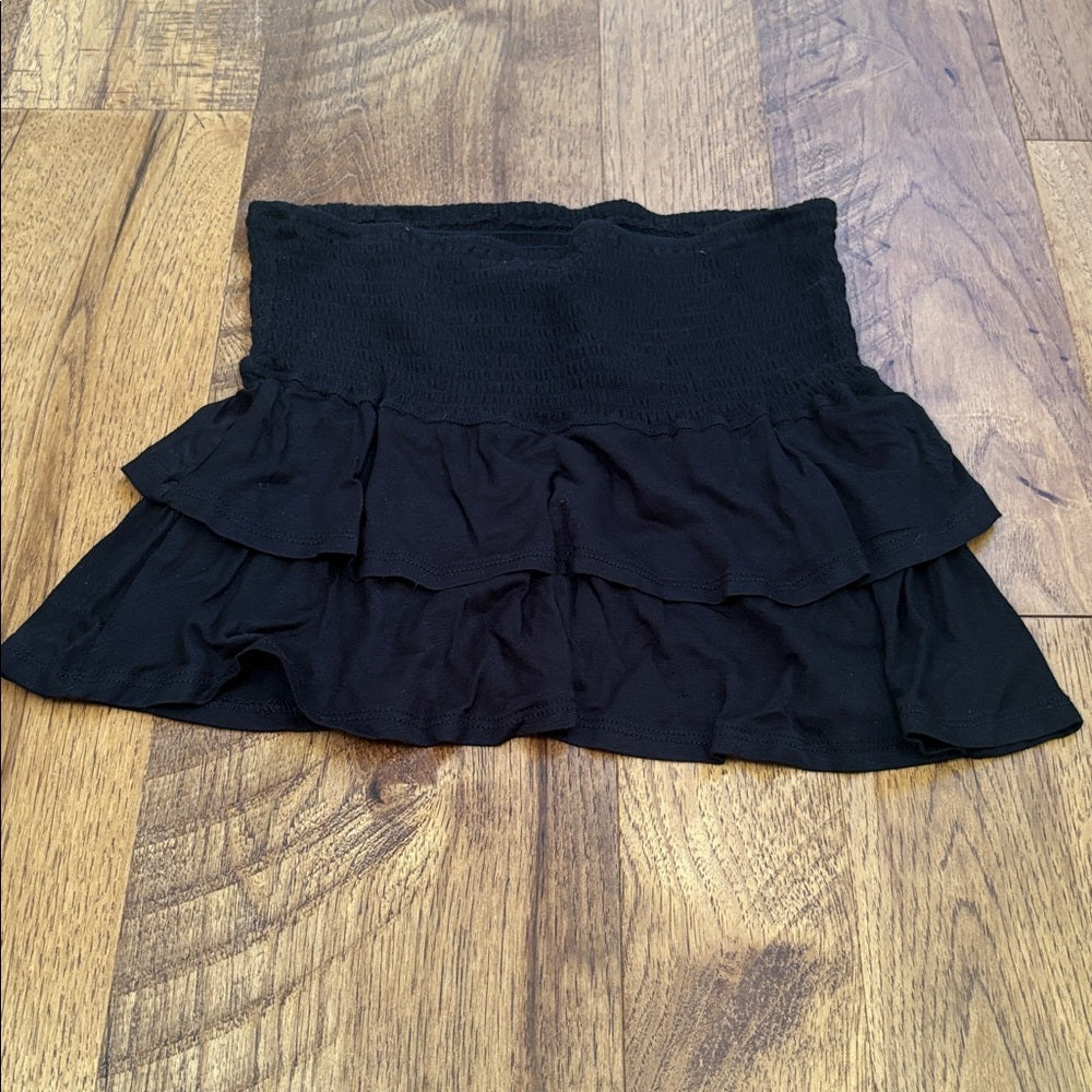 NWT Me.n.u Black Smock Tiered Skirt Size M