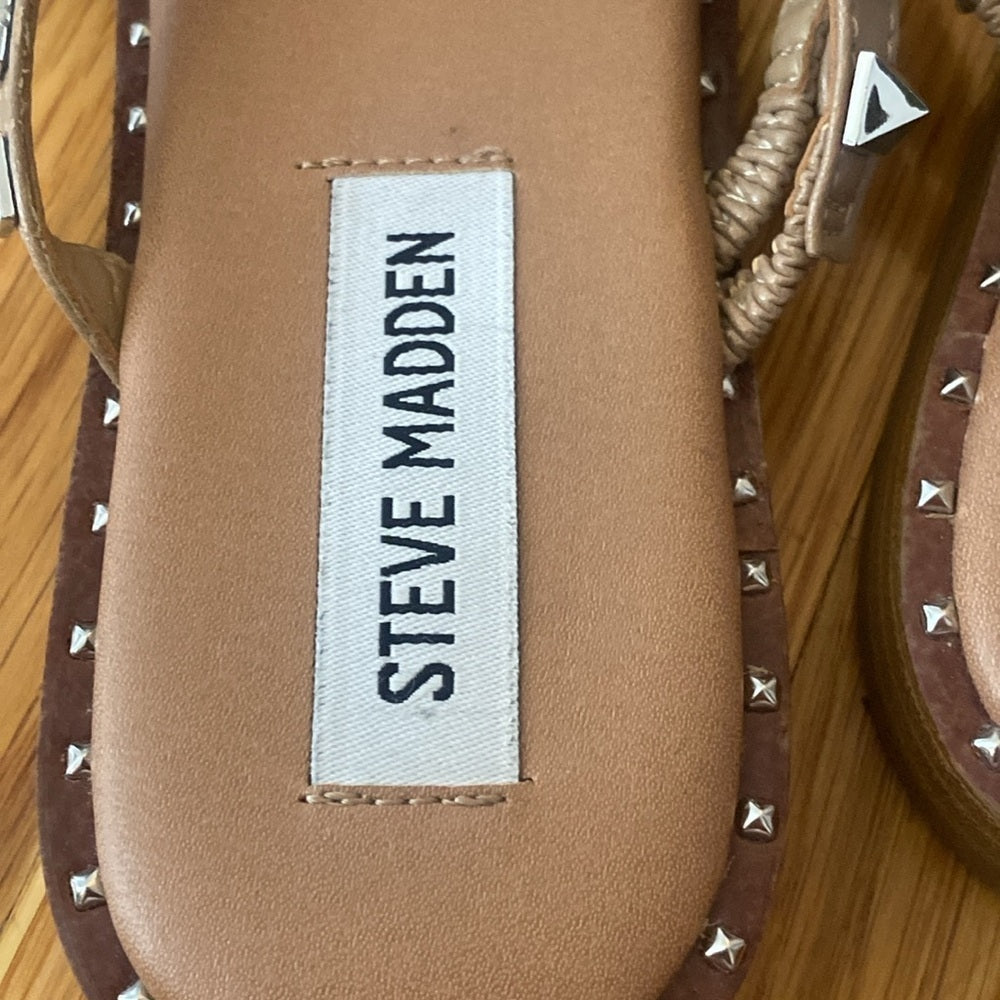 Steve Madden Women’s Silver Studded Sandals Size 7