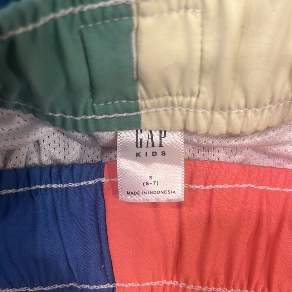GAP Kids Boy’s Swim Trunks Size S (6-7)