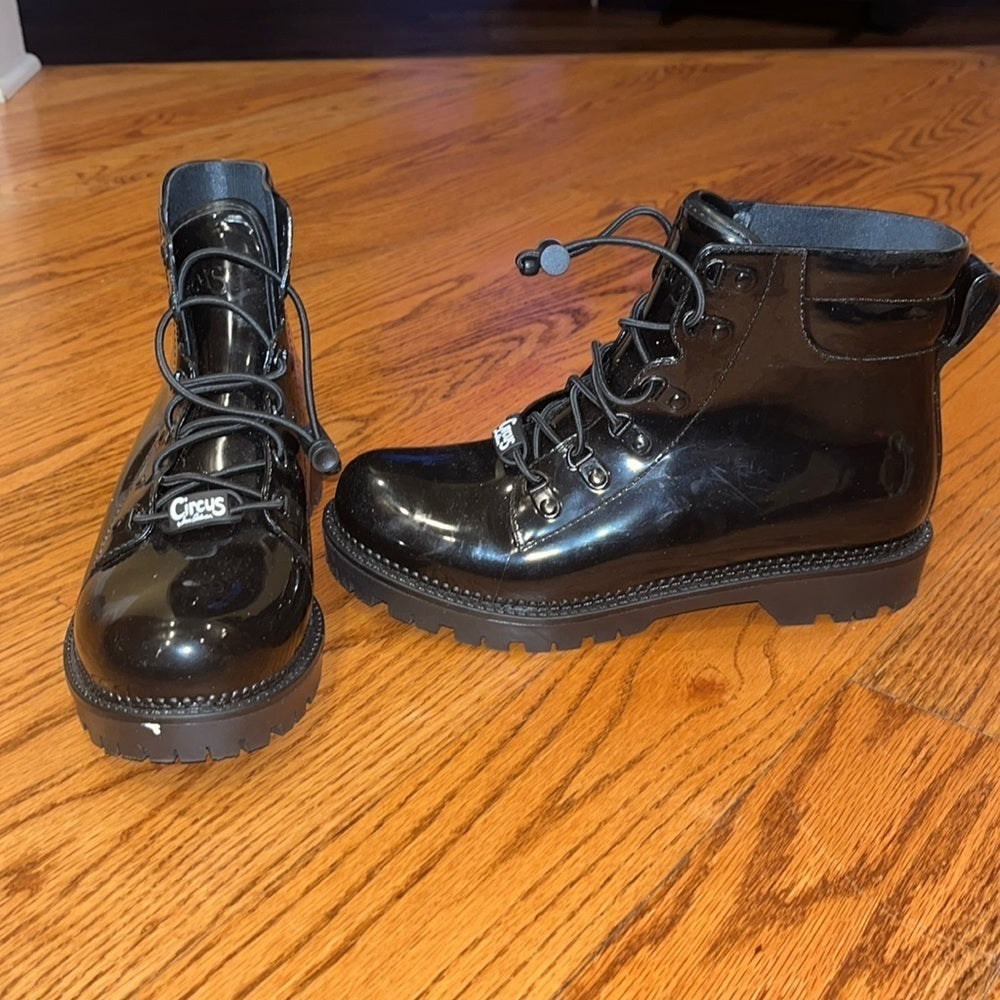 Circus by Sam Edelman Woman’s Black Boots Size 8