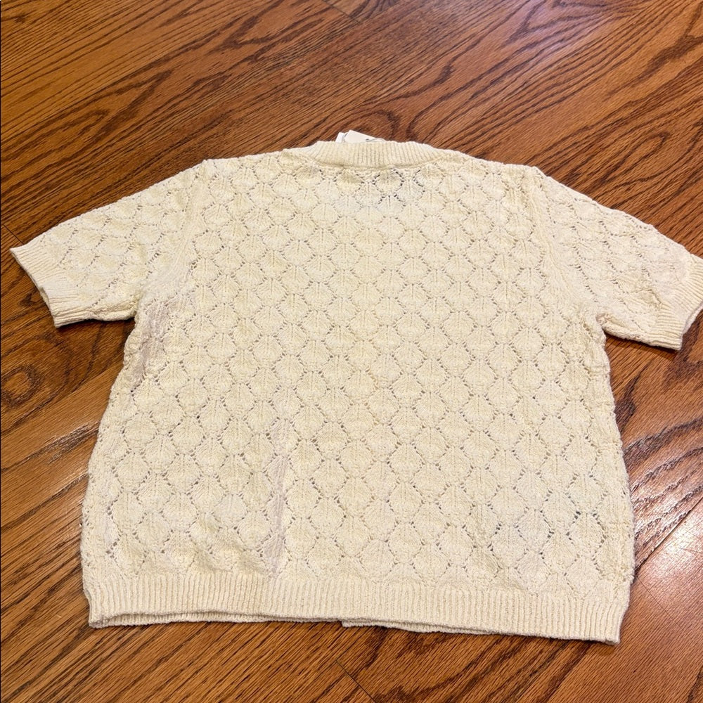 NWT MNG Woman’s Cream Short Sleeve Sweater Size XS