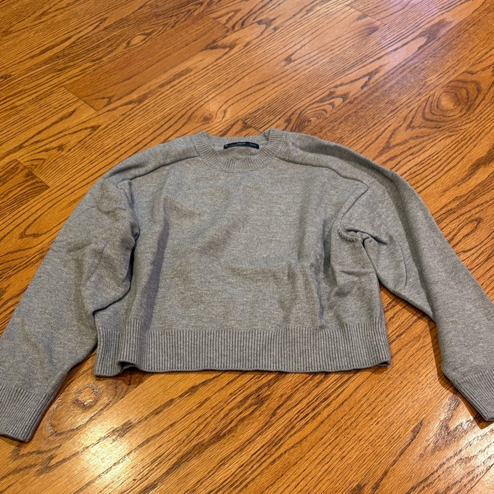 MNG Woman’s Grey Sweater Size XS
