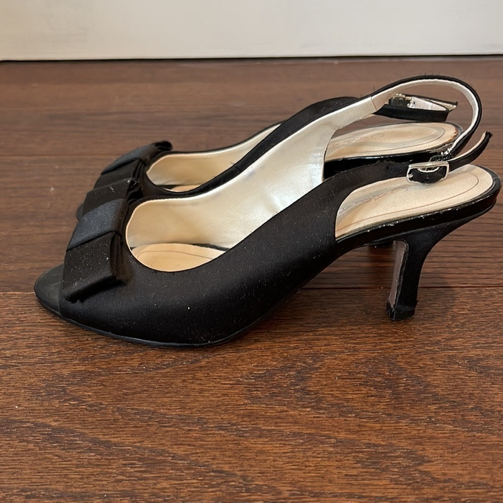 Caparros Black Women’s Dress Shoes Size 6