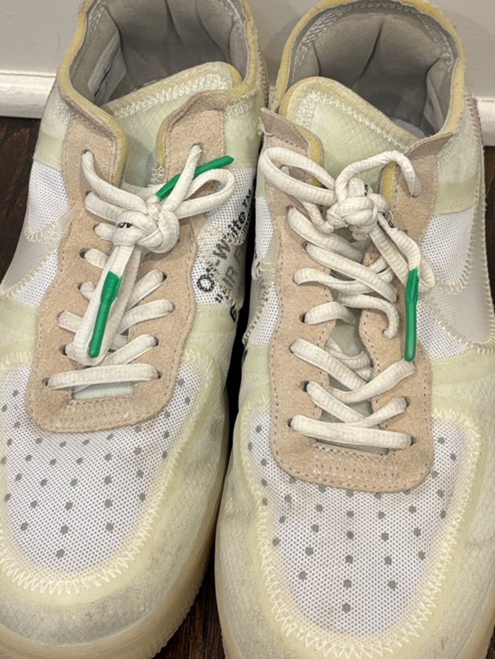 Off-White Men’s Nike Air Force 1 Low White Cream Accents Size 9.5