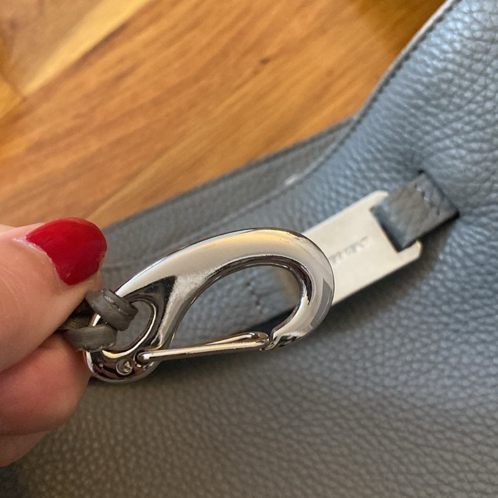 Peter Kent Women’s Gray Leather Bag OS