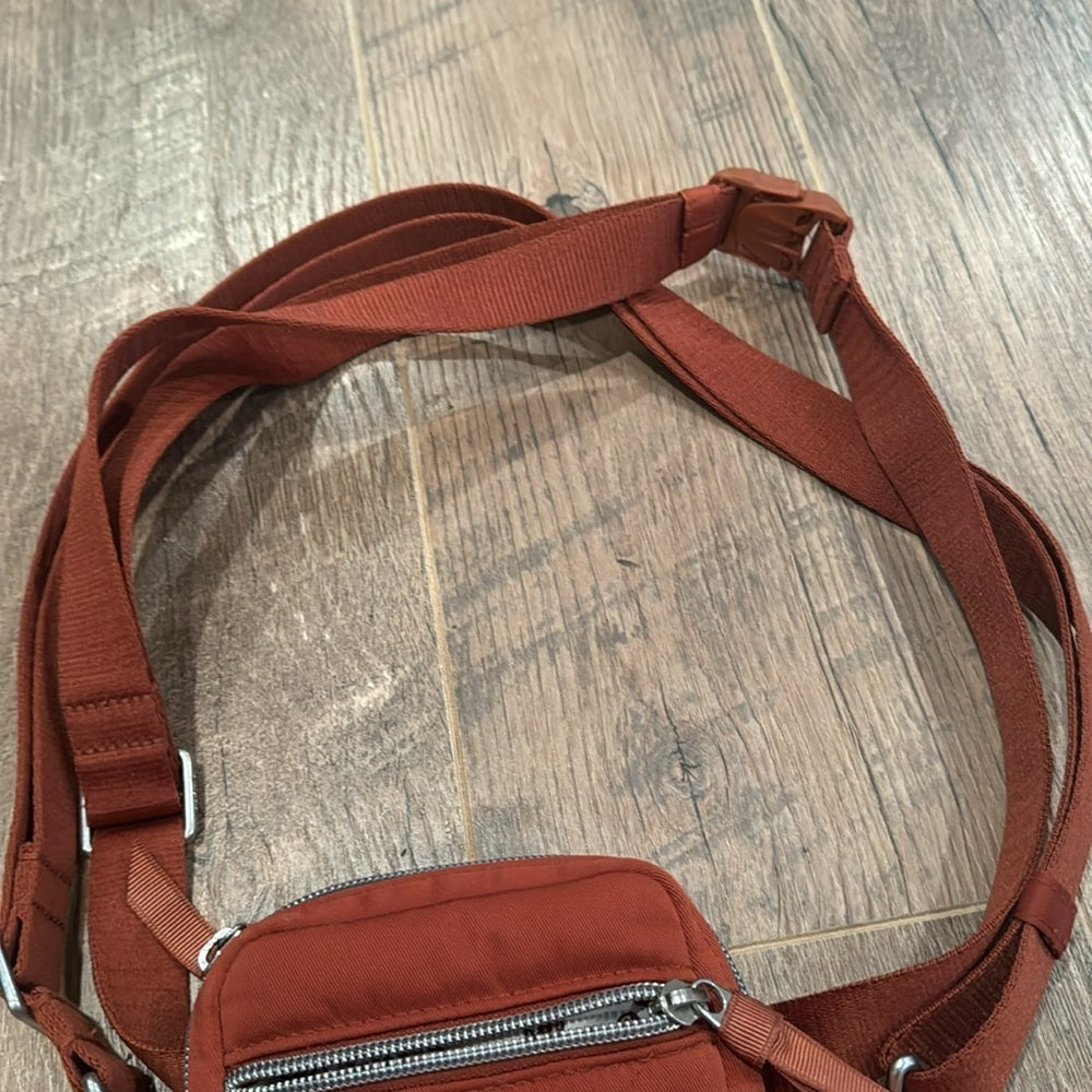 Vera Bradley Woman’s Coral Crossbody Bag