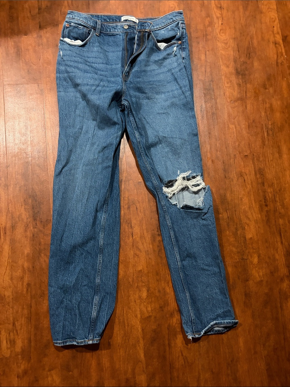 Abercrombie And Fitch Womens Blue Distressed Jeans - Classic Denim Size 32