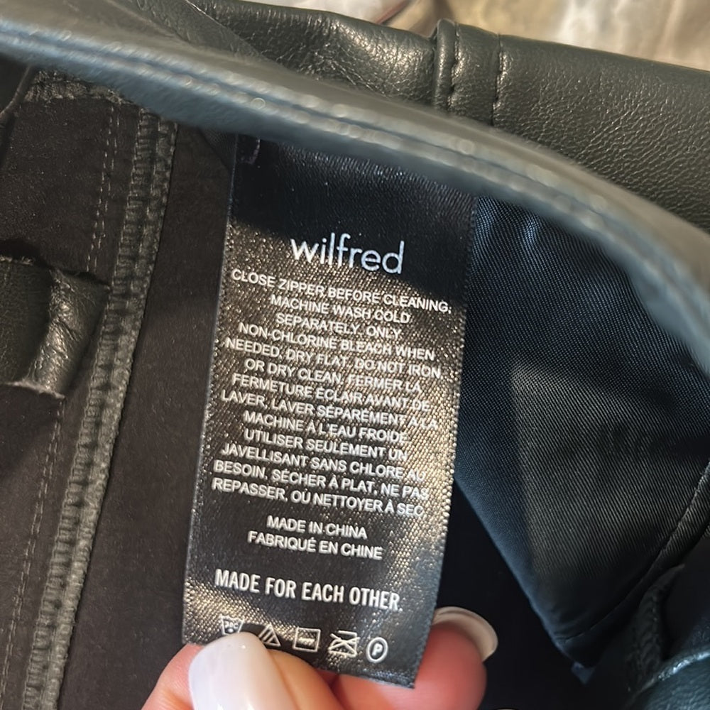 Wilfred Women’s Black/Olive Faux Leather Pants Size 2