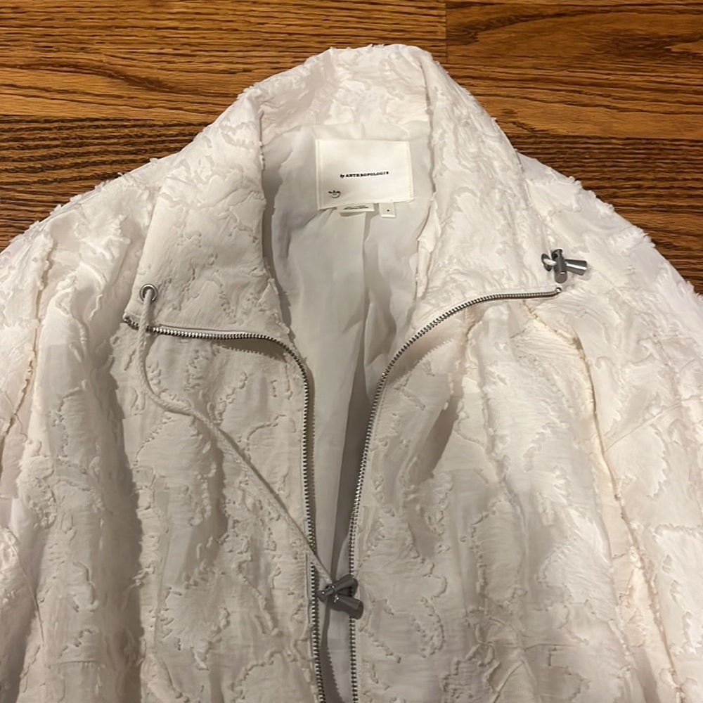 Anthropologie Woman’s White Lace Zip Up Jacket Size S