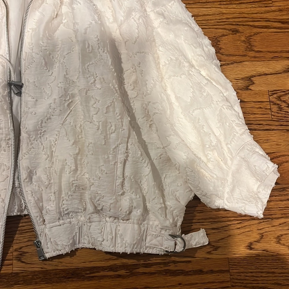Anthropologie Woman’s White Lace Zip Up Jacket Size S