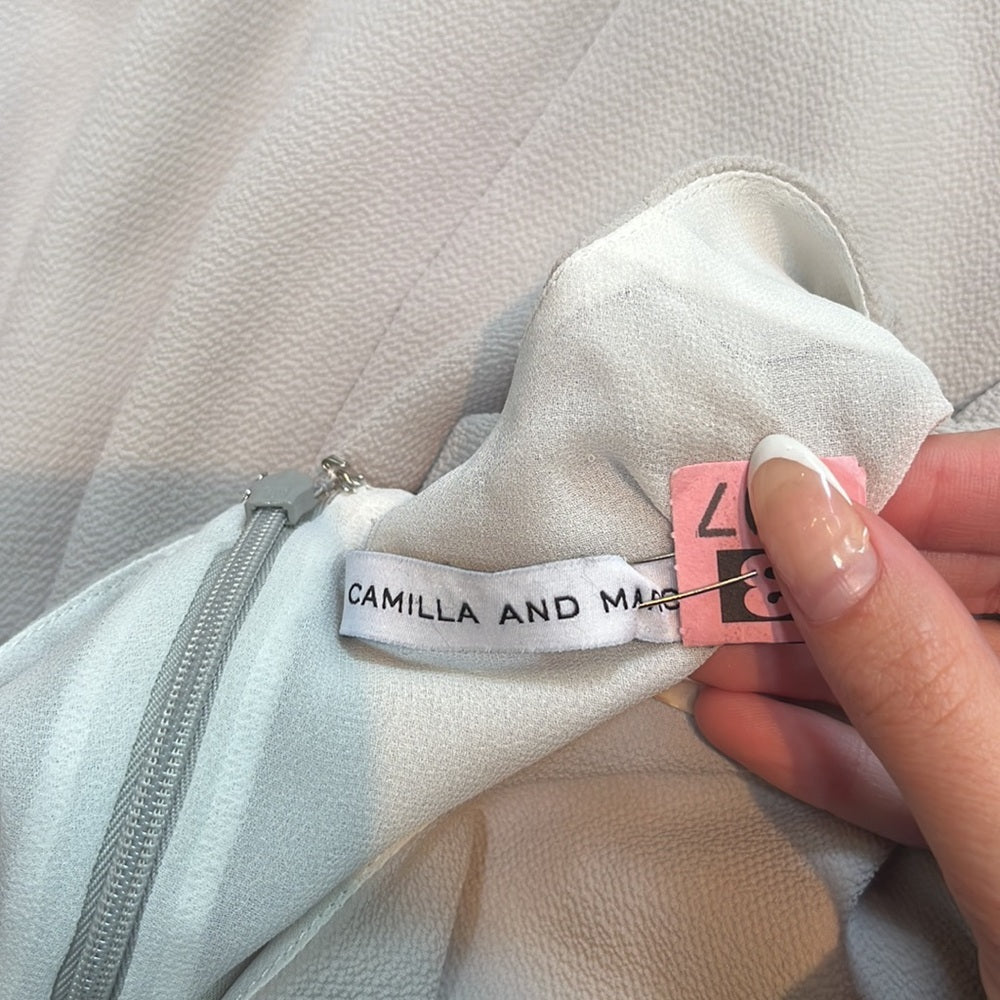 Camilla and Marc Woman’s Grey and White Asymmetrical Dress