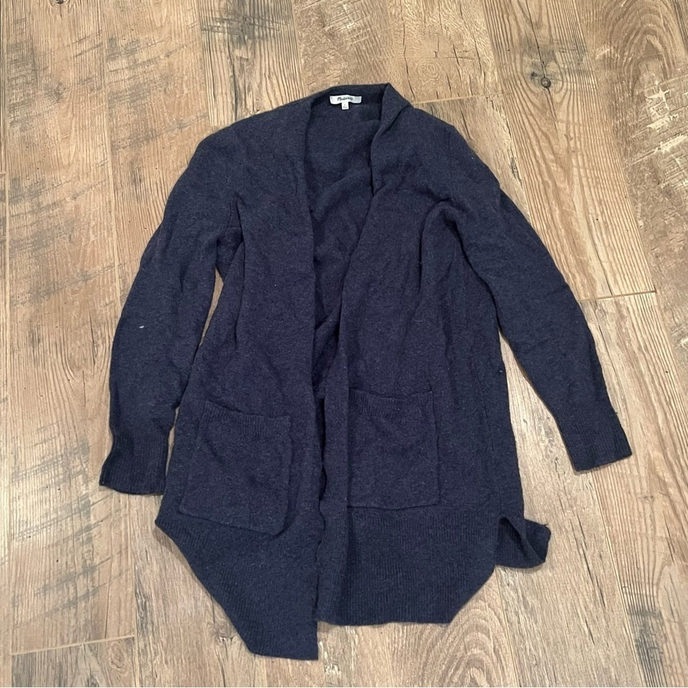 Madewell Woman’s Blue Cardigan Size Small