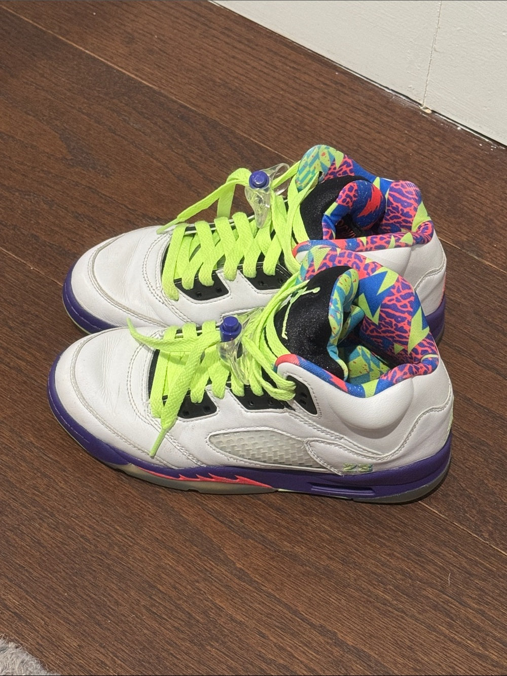 Nike Jordan Kids' White Multicolor Basketball Sneakers Size 3.5