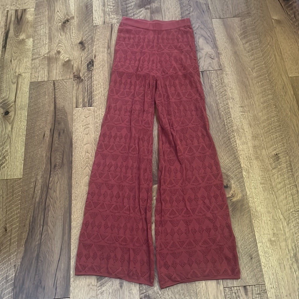 NWT Flat White Woman’s Wide Leg Pants Size S