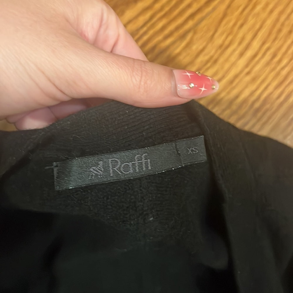 Raffi Woman’s Black Cashmere Cardigan Size XS
