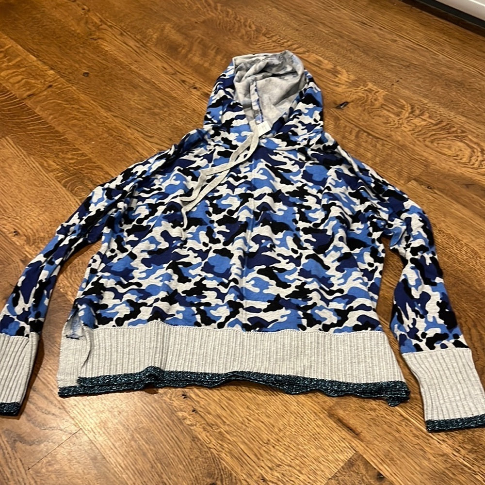 NWT Central Park West Women’s Hooded Sweater Grey and Blue Size XS