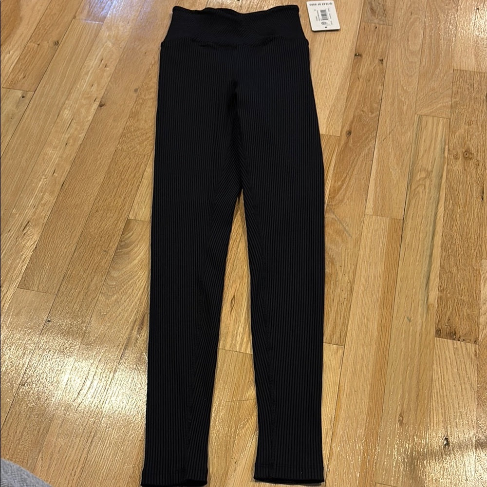 NWT Year of Ours Black Cross Over Leggings Ribbed Size XS