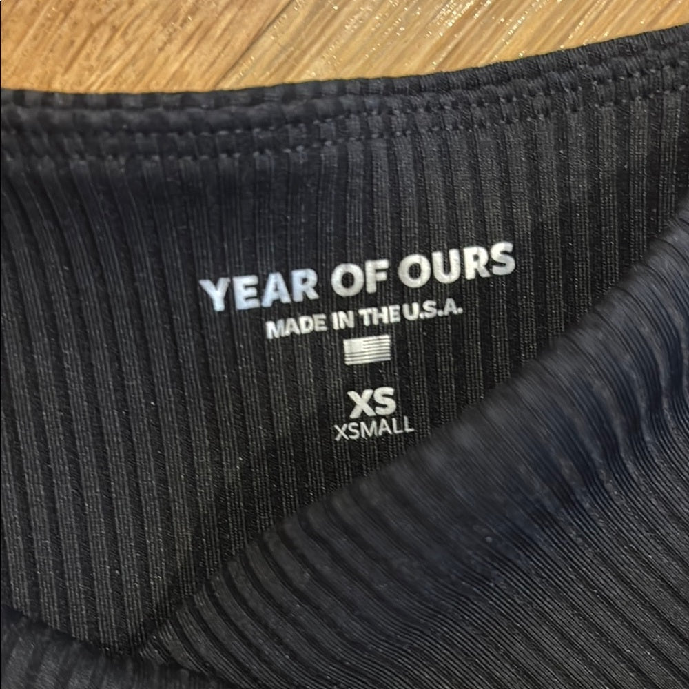 NWT Year of Ours Black Cross Over Leggings Ribbed Size XS