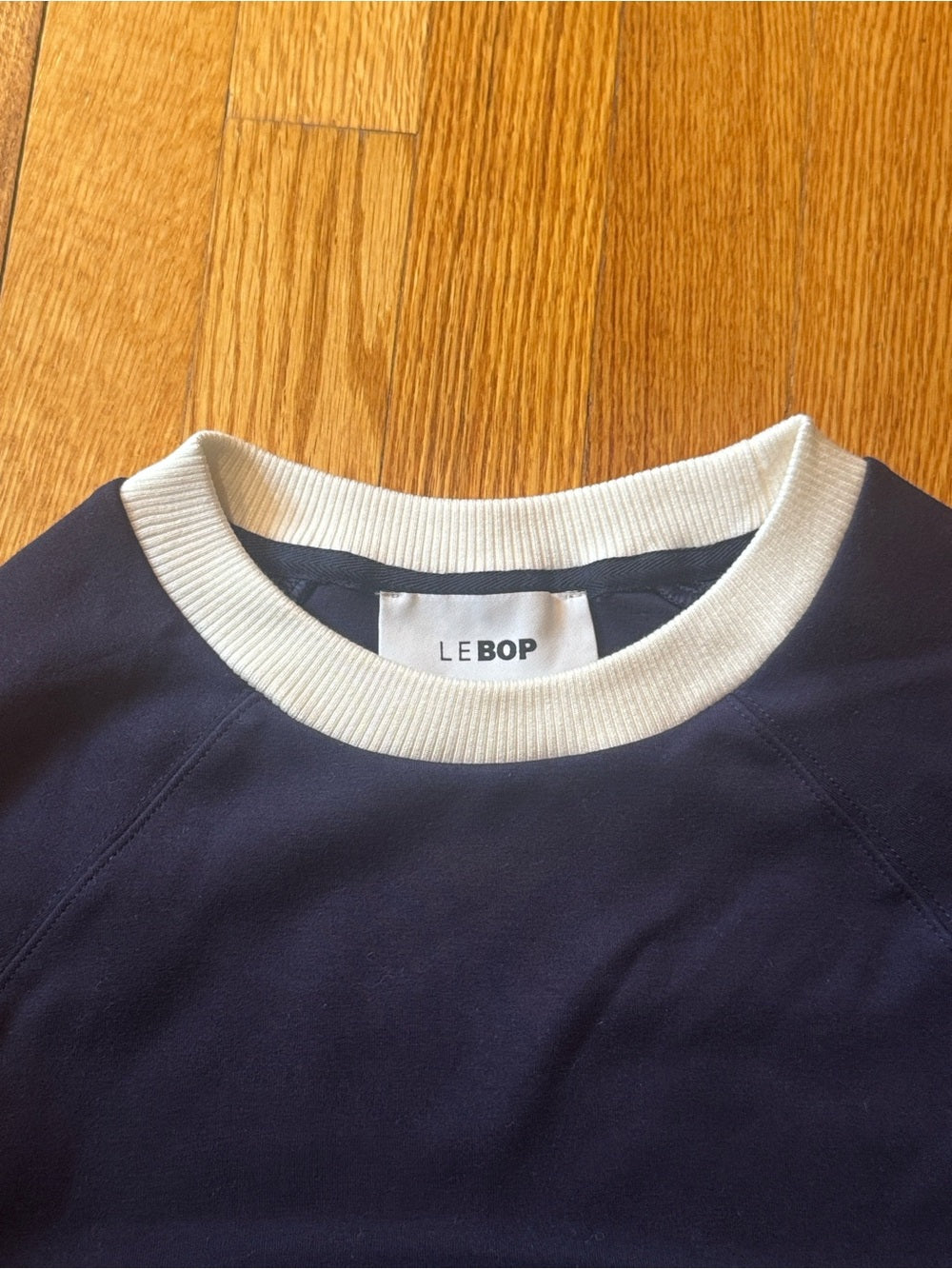 LEBOP Women’s Navy Sweatshirt & Jogger Set with White Trim Size XS