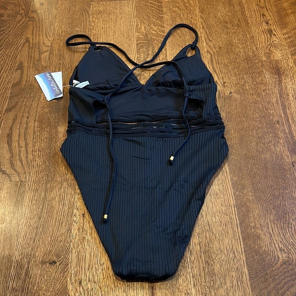 NWT Isabella Rose Women’s One Piece Bathing Suit Black Size Large