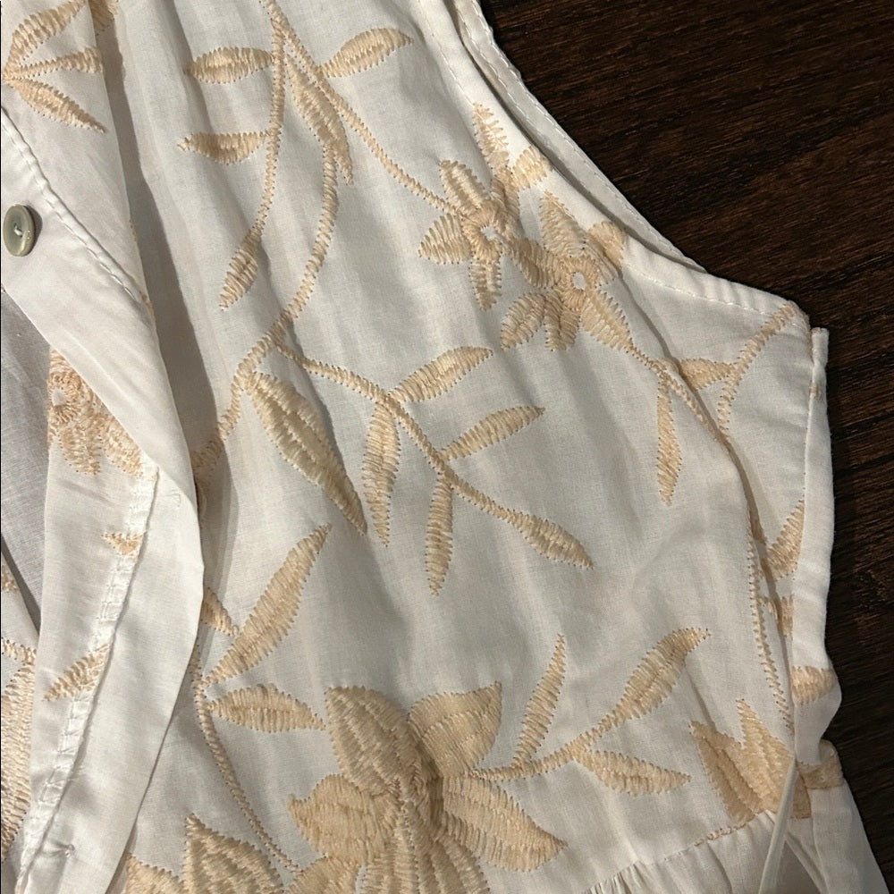 Royal Belle Women’s White and Tan Sleeveless Button-Down Dress One Size