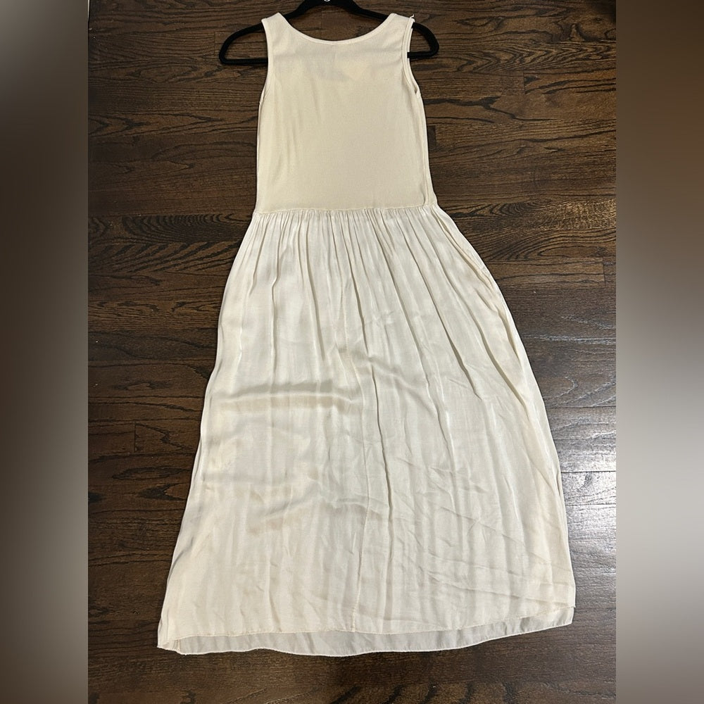 NWT New Collection Women’s Cream Maxi Dress