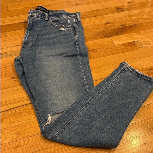 Abercrombie & Fitch Men’s Blue Jeans Size 33