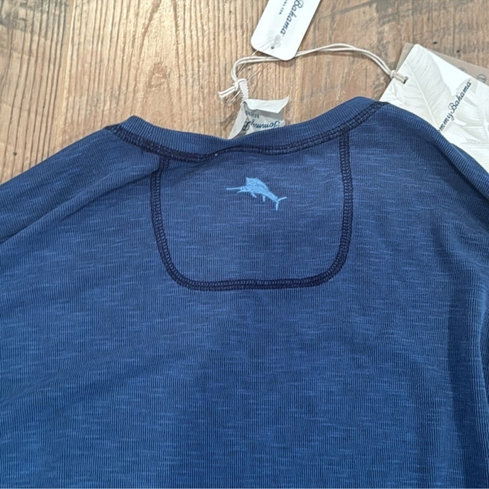 NWT Tommy Bahama Men’s Blue Reversible Long Sleeve Size Small