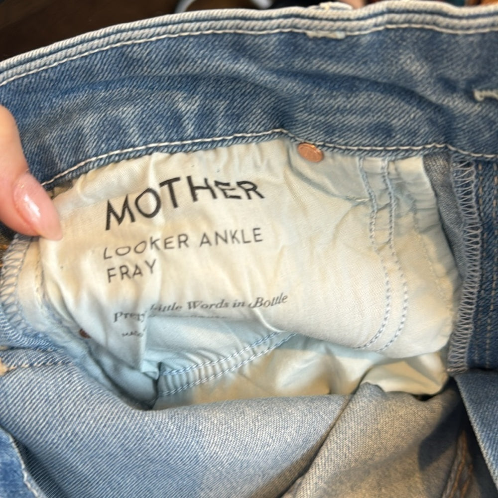 Mother Women’s Looker Ankle Fray Jeans Blue and White Size 27