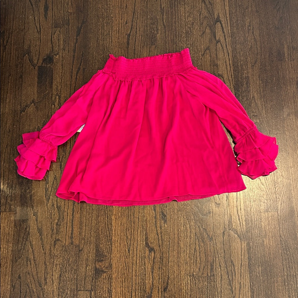 NWT CeCe Women’s Fuchsia Ruffle Sleeve Off the Shoulder Blouse Size Medium