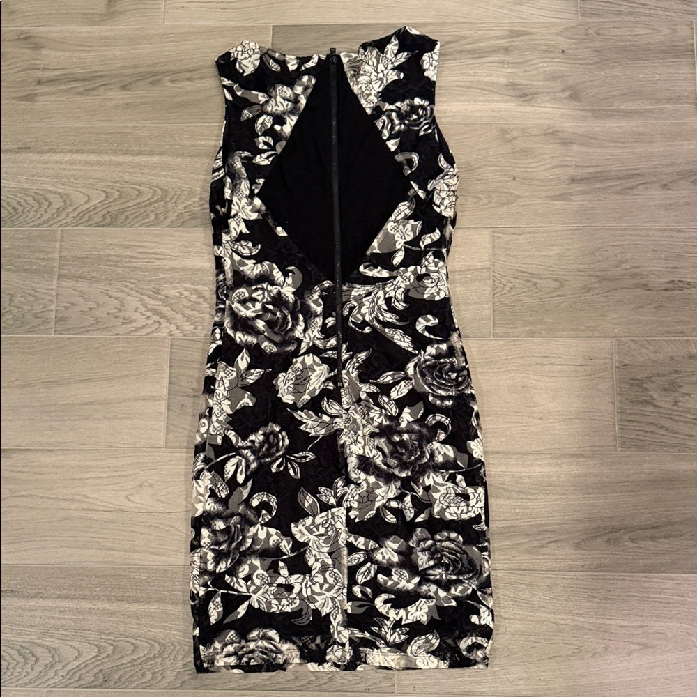 Alice+Olivia Women’s Floral Black and White Dress Size XS