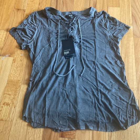 NWT Women’s Paige shirt. Grey. Size S