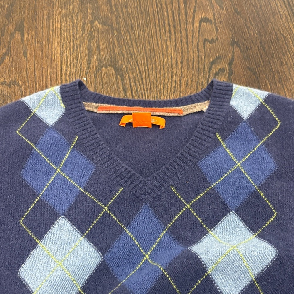 Christopher Fischer Men's Cashmere Navy Argyle V-Neck Sweater Size Medium