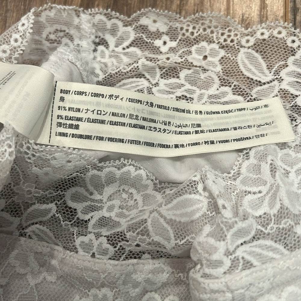 Abercrombie Kids White Lace Top Size 7/8