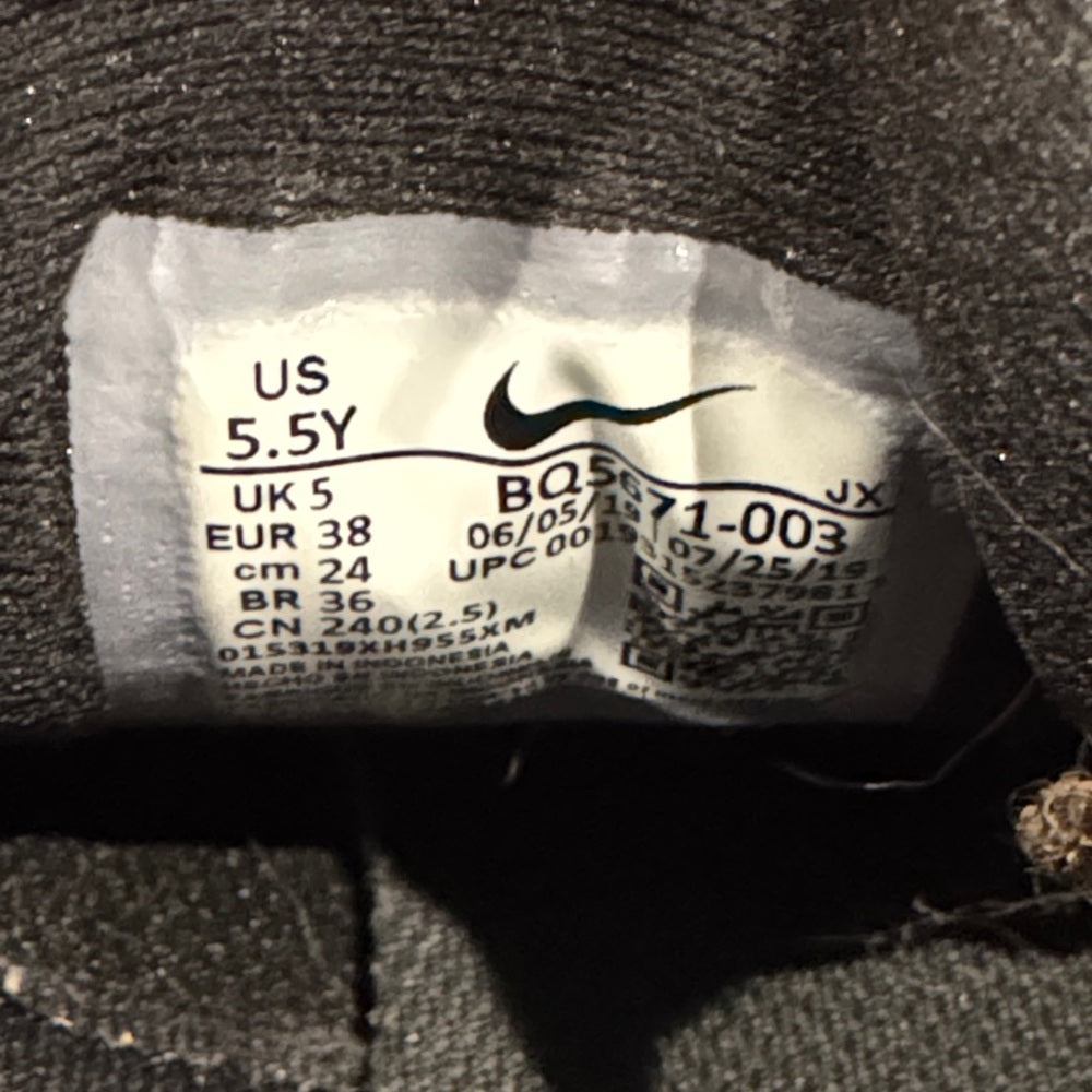 Nike Black Revolution Kids Mesh Sneakers Size 5.5